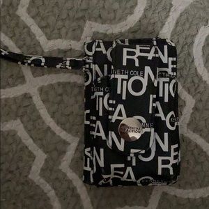 perfect condition Kenneth cole wristlet/ wallet.